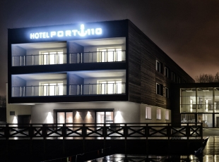 Hotel Port 110